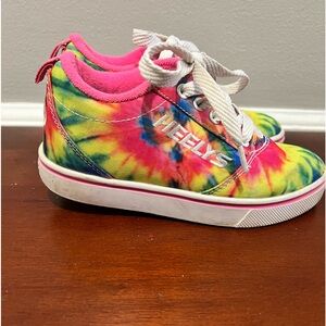 Rainbow heelys size 13